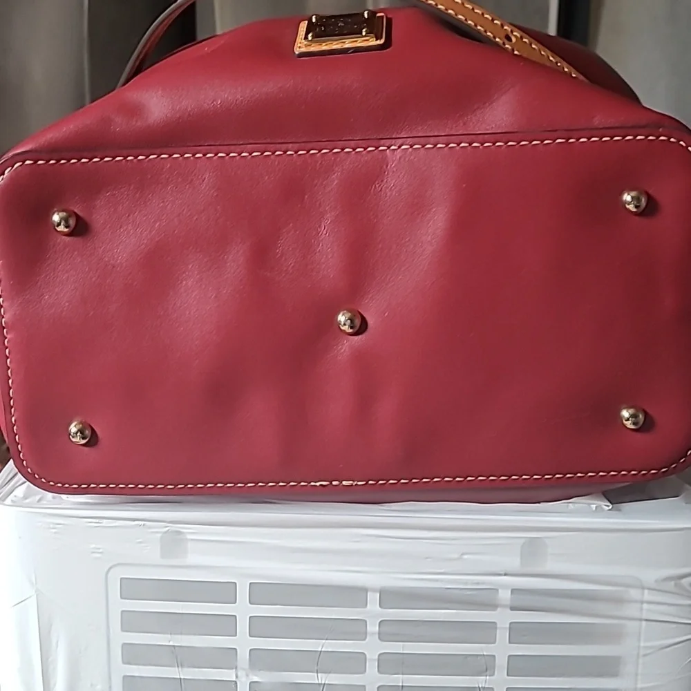 Dooney and Bourke small Berry Breanna satchel with crossbody strap - Picture 2 of 6